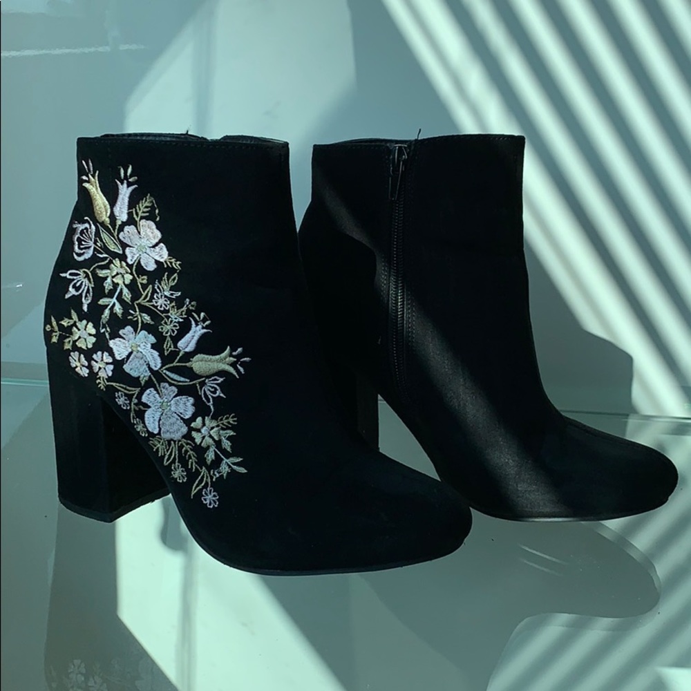 Black boots